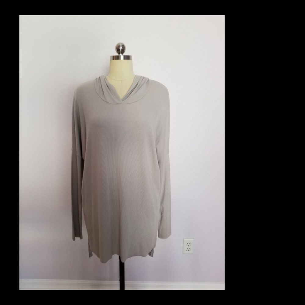 Groceries Apparel Gray hoodie top